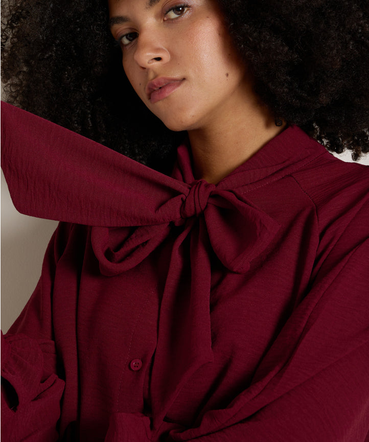 Bluse mit Schleife – Rot